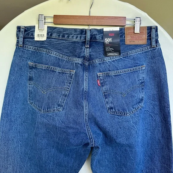NWT Levi's 501 '90s Straight Loose Jeans, size 34